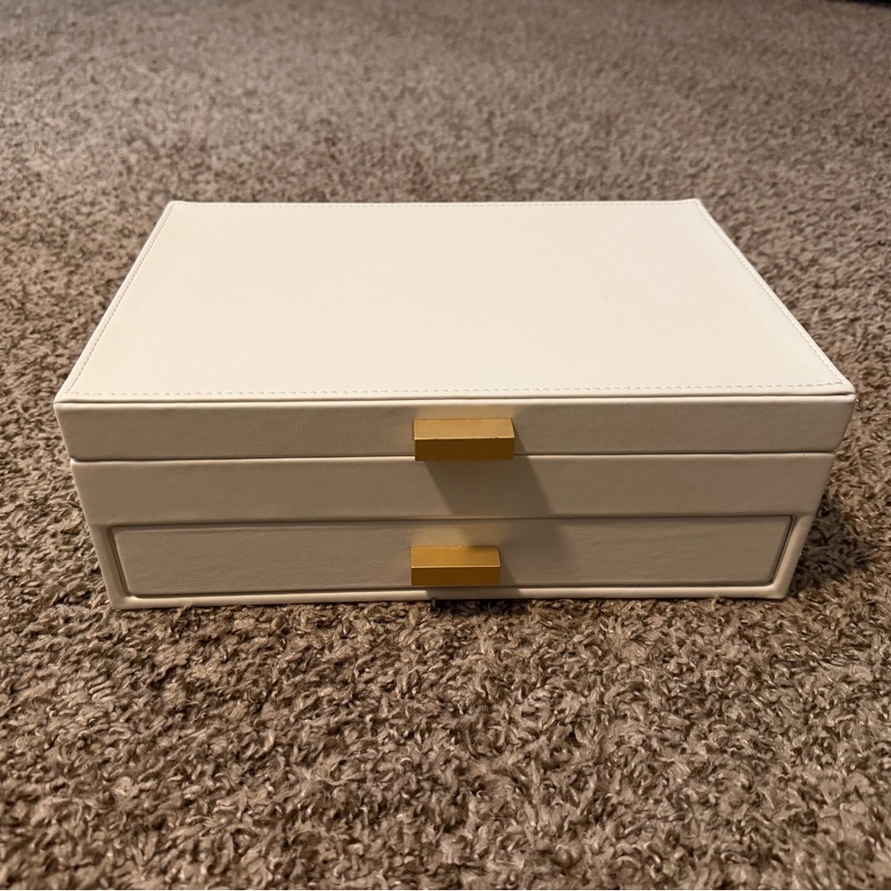 Jewelry Organizer